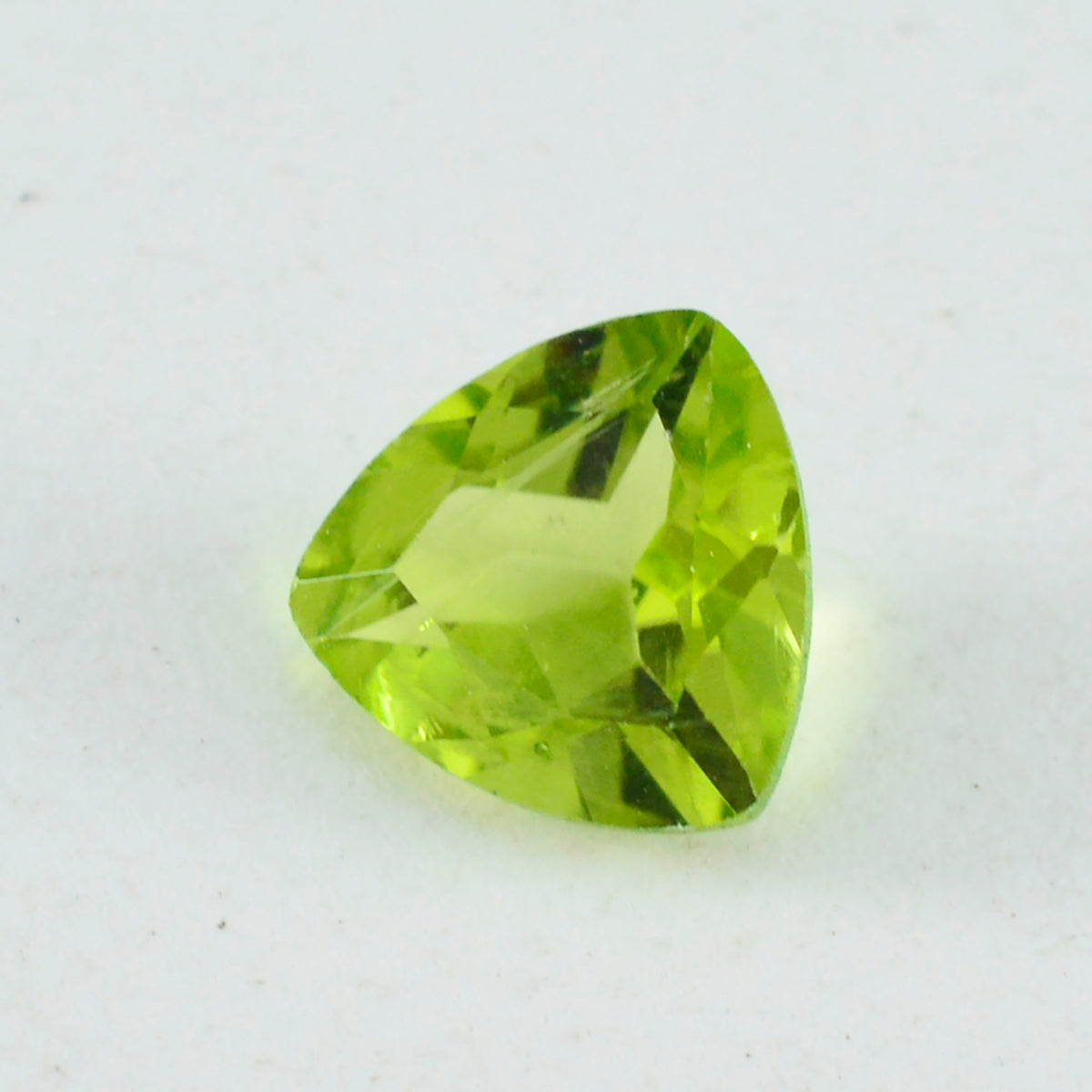 Peridot 1PC Chunky 14x14 MM Triangle Faceted Green Genuine Semi Precious Loose Gems