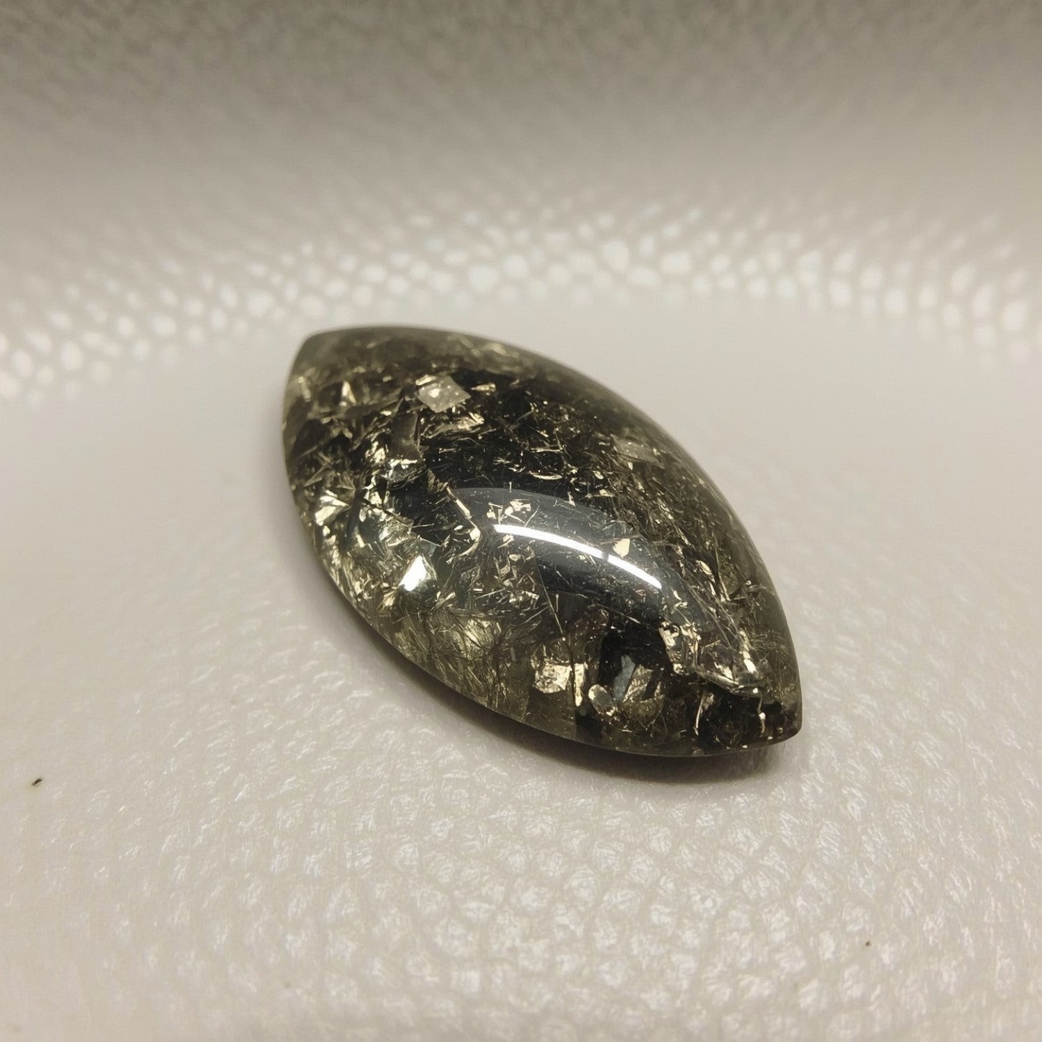 Pyrite 1PC Medium 7x14 MM Marquise  Cabochon Gray Polished semi Precious Precious Gemstone Image secondaire du produit