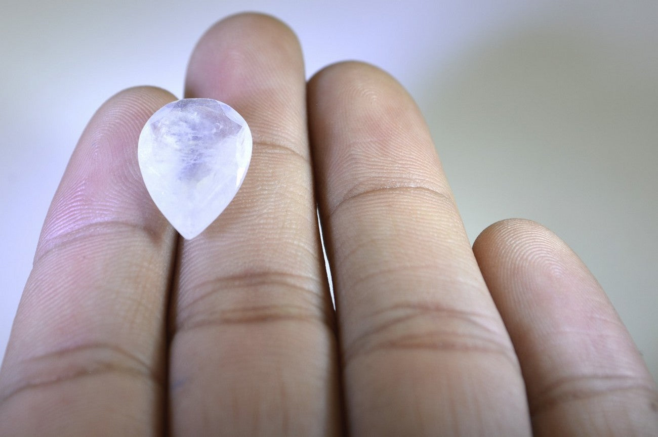 Rainbow Moonstone 1PC Chunky 15x20 MM Pear Faceted White High Quality Semi Precious Loose Gems