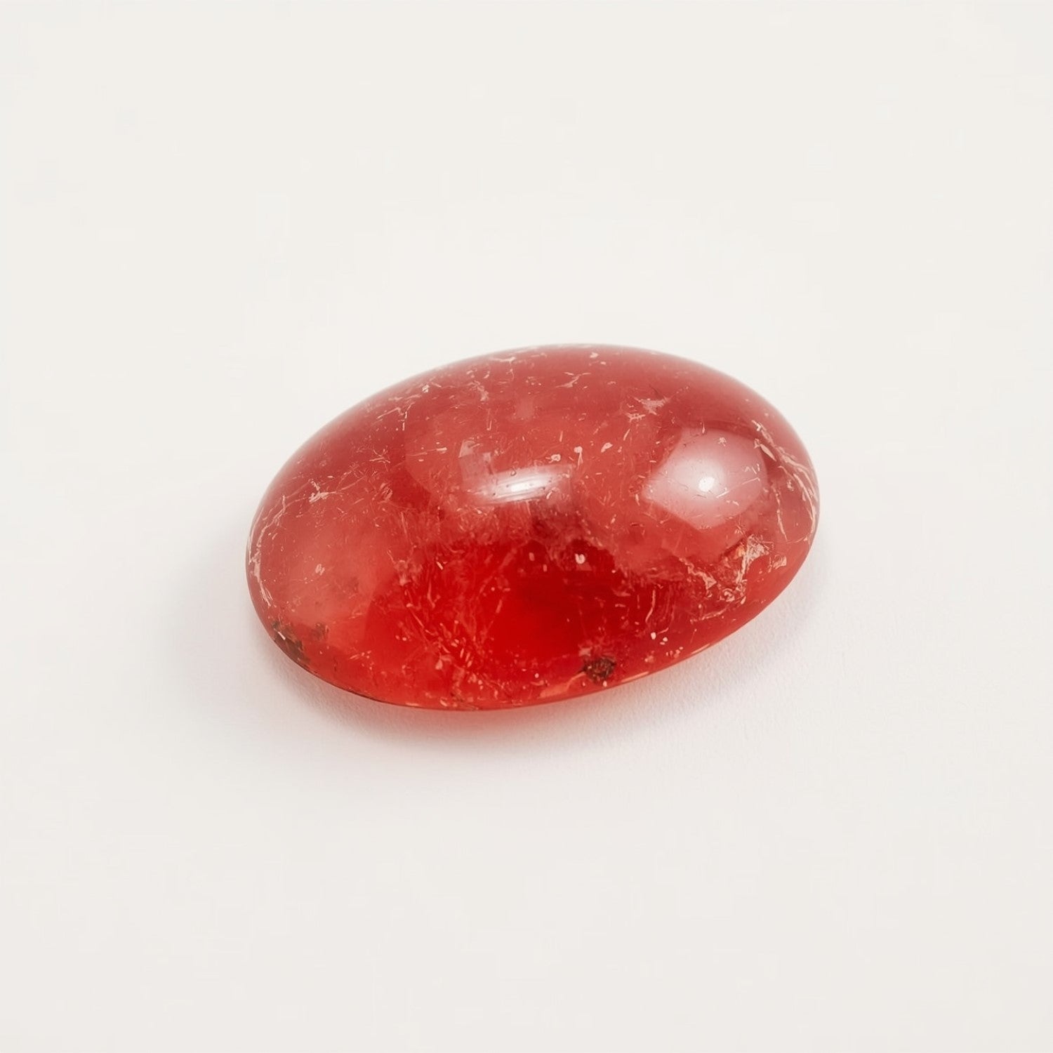 Roter Erdbeerquarz, 1 Stück, klein, 6 x 8 mm, ovaler Cabochon, roter Glanz, halbedelsteinartige lose Edelsteine Hauptbild