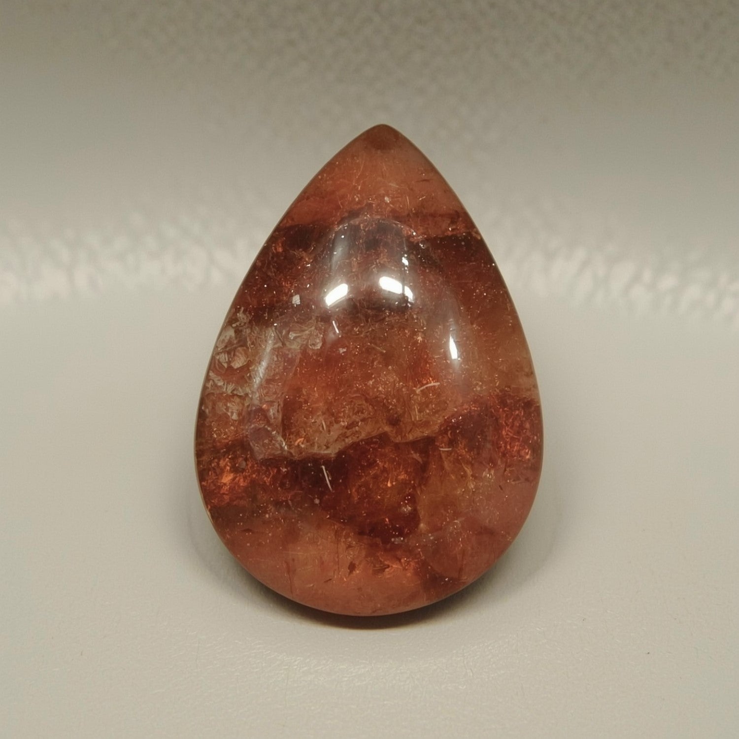 Roter Erdbeerquarz 1 STK Großer 10x12 MM Birnen-Cabochon Roter Glanz Halbedelsteine Lose Edelsteine Zweitbild