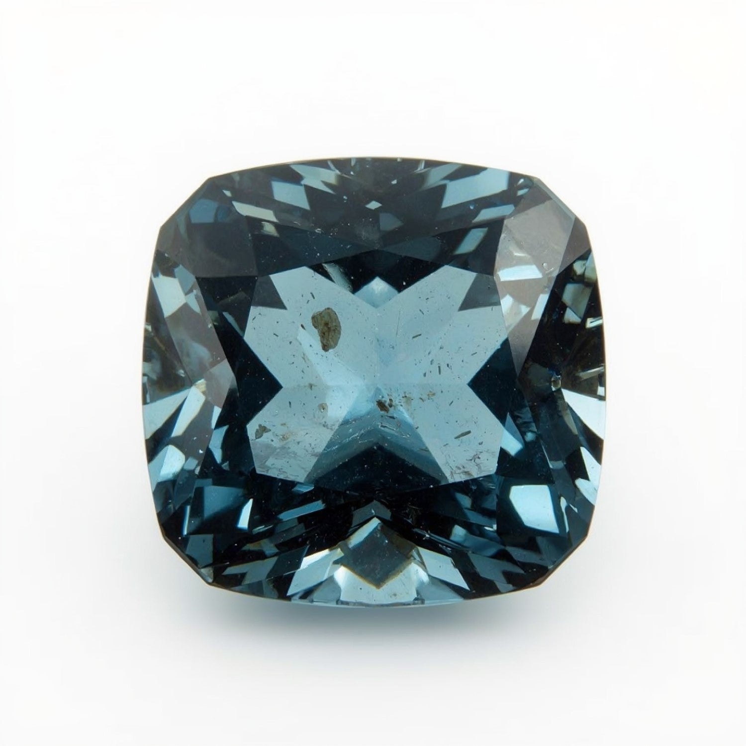 Swiss Blue Topaz 1PC Chunky 16x16 MM Cushion Faceted Blue Pure Semi Precious Loose Gemstones Image principale du produit