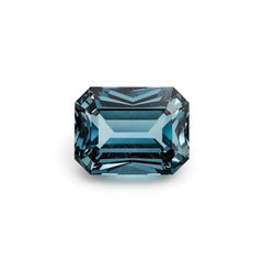 Schweizer Blautopas, 1 Stück, winziger 4 x 6 mm Smaragd, facettiert, blau, prächtige Halbedelsteine