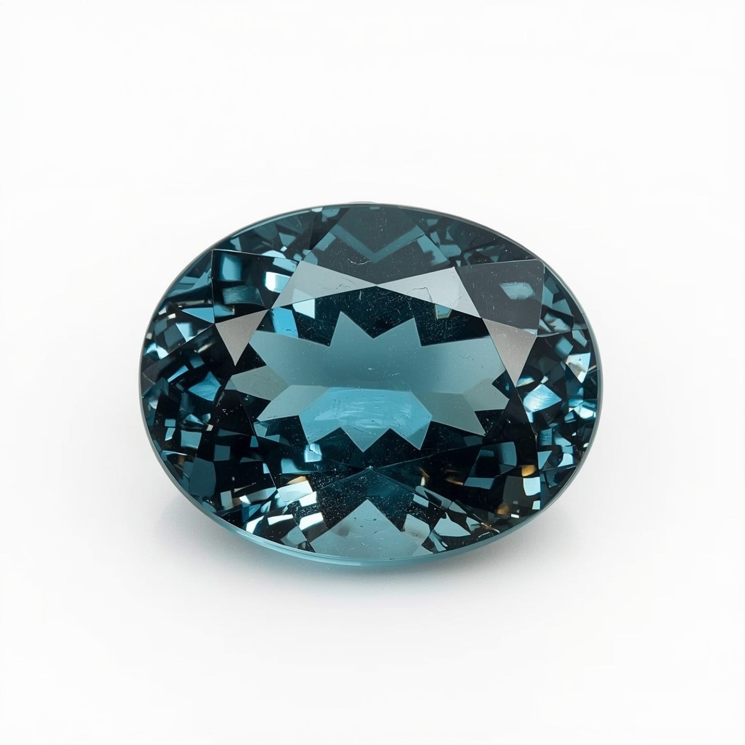 Swiss Blue Topaz 1PC Large 8x12 MM Oval Faceted Blue Fiery Semi Precious Gems Hoofdafbeelding