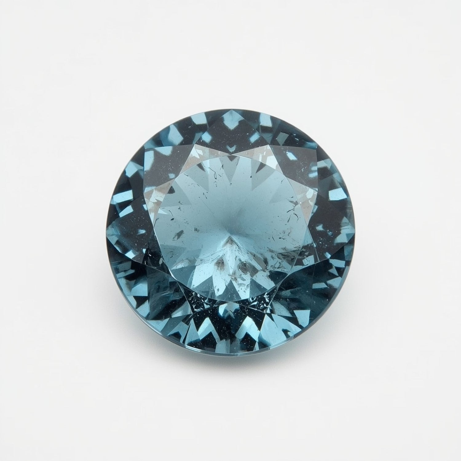 Swiss Blue Topaz 1PC Medium 9x9 MM Round Faceted Blue Lustrous Semi Precious Gems Hoofdafbeelding