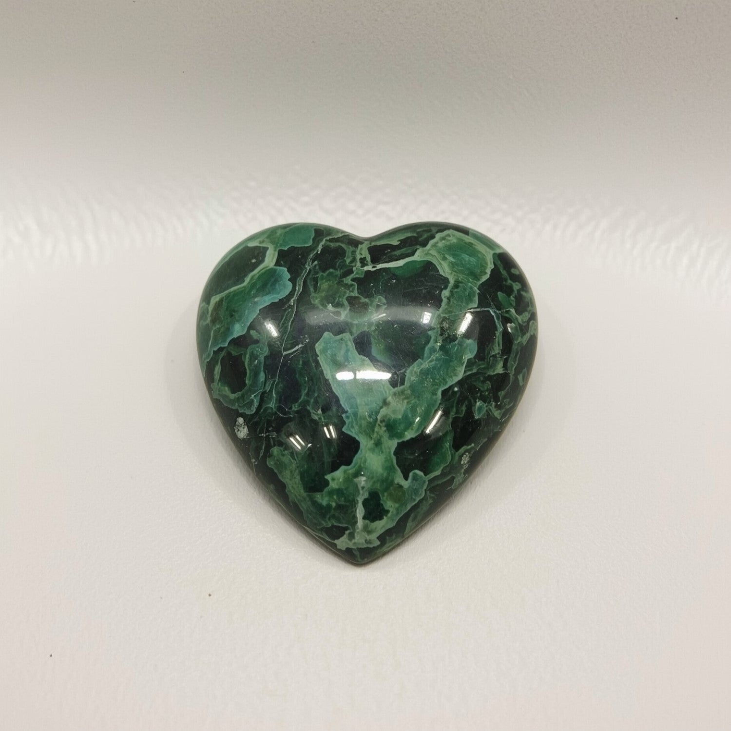 Serpentine 1PC Small 8x8 MM Heart Cabochon Green Sparkling semi Precious Loose Gemstone