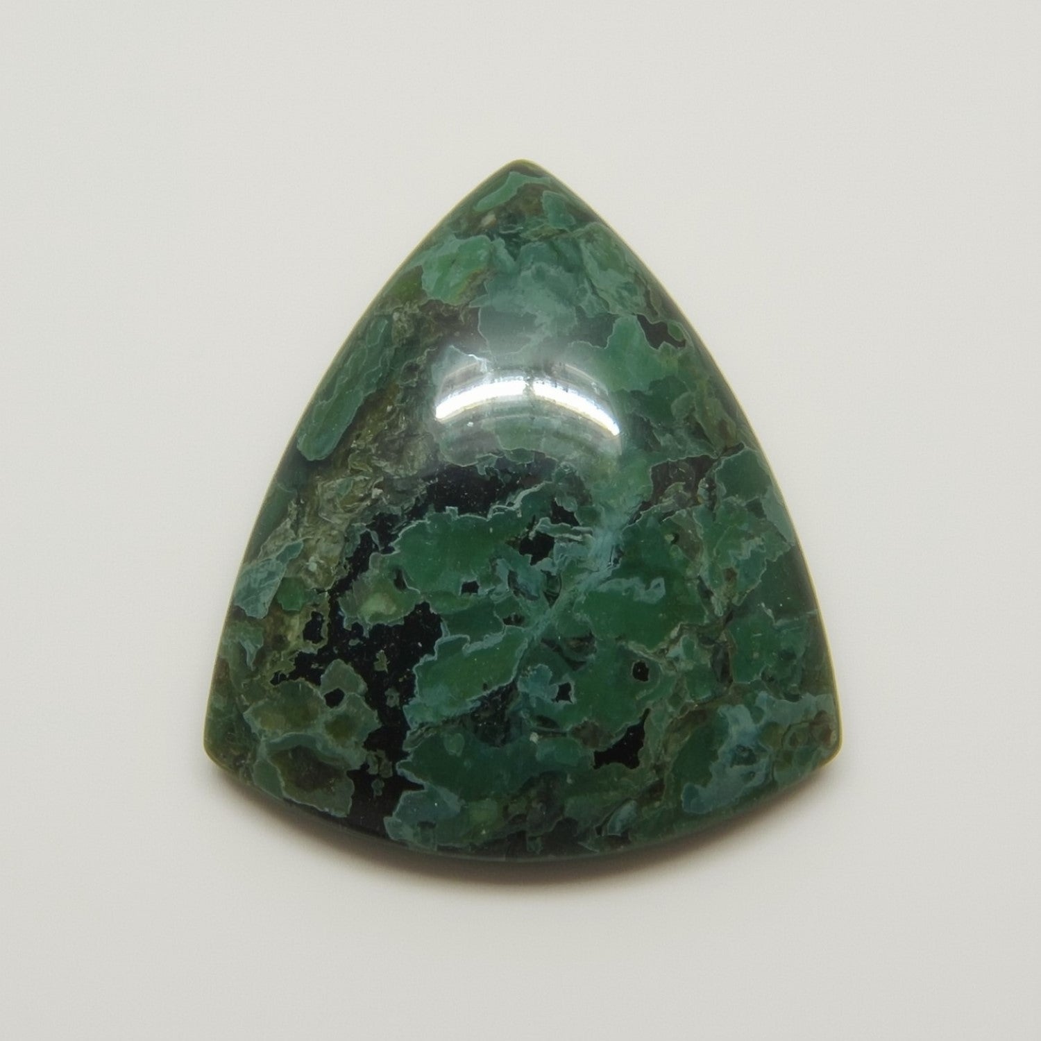 Serpentine 1PC Large 11x11 MM Triangle Cabochon Green Natural semi Precious Gems