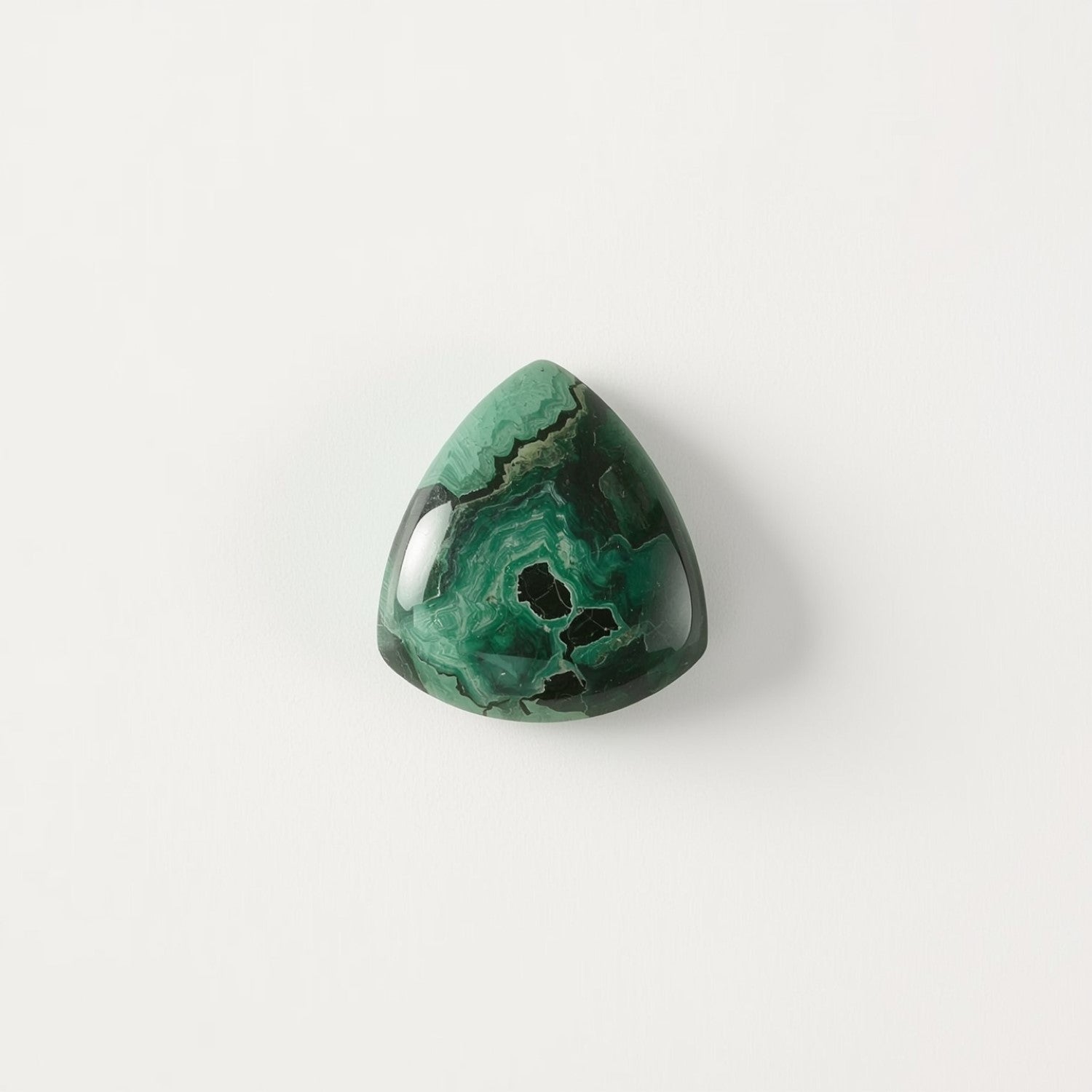 Serpentine 1PC Medium 9x9 MM Triangle Cabochon Green Fine semi Precious Semi Precious Gemstone