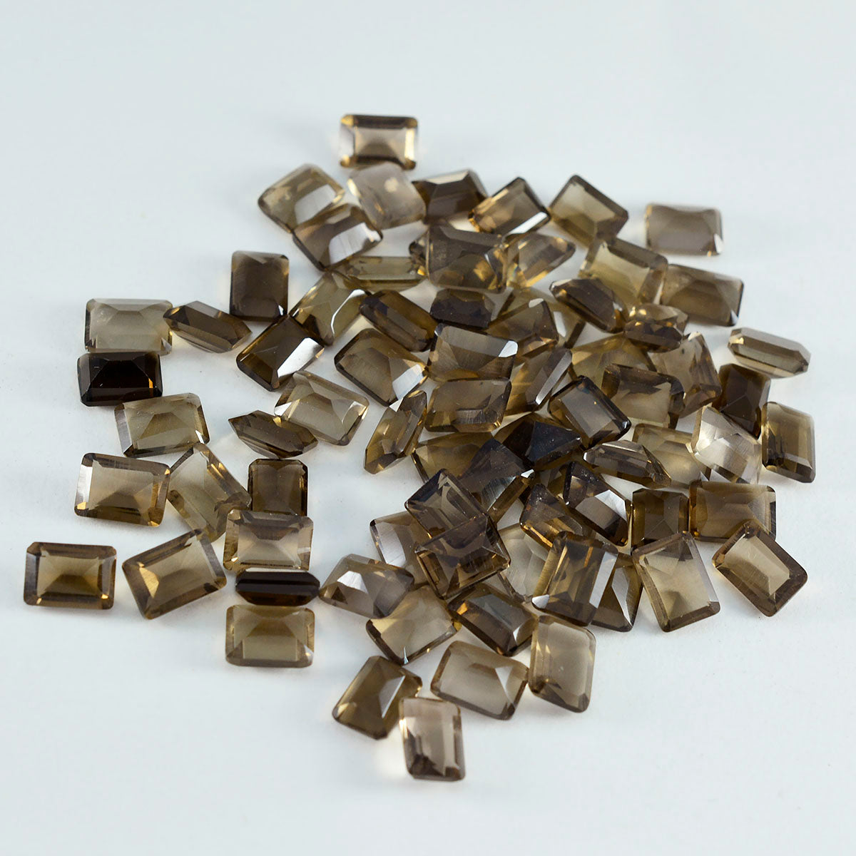 Smoky Quartz 10PC Tiny 3x5 MM Emerald Faceted Brown Sparkling Semi Precious Gems Hoofdafbeelding