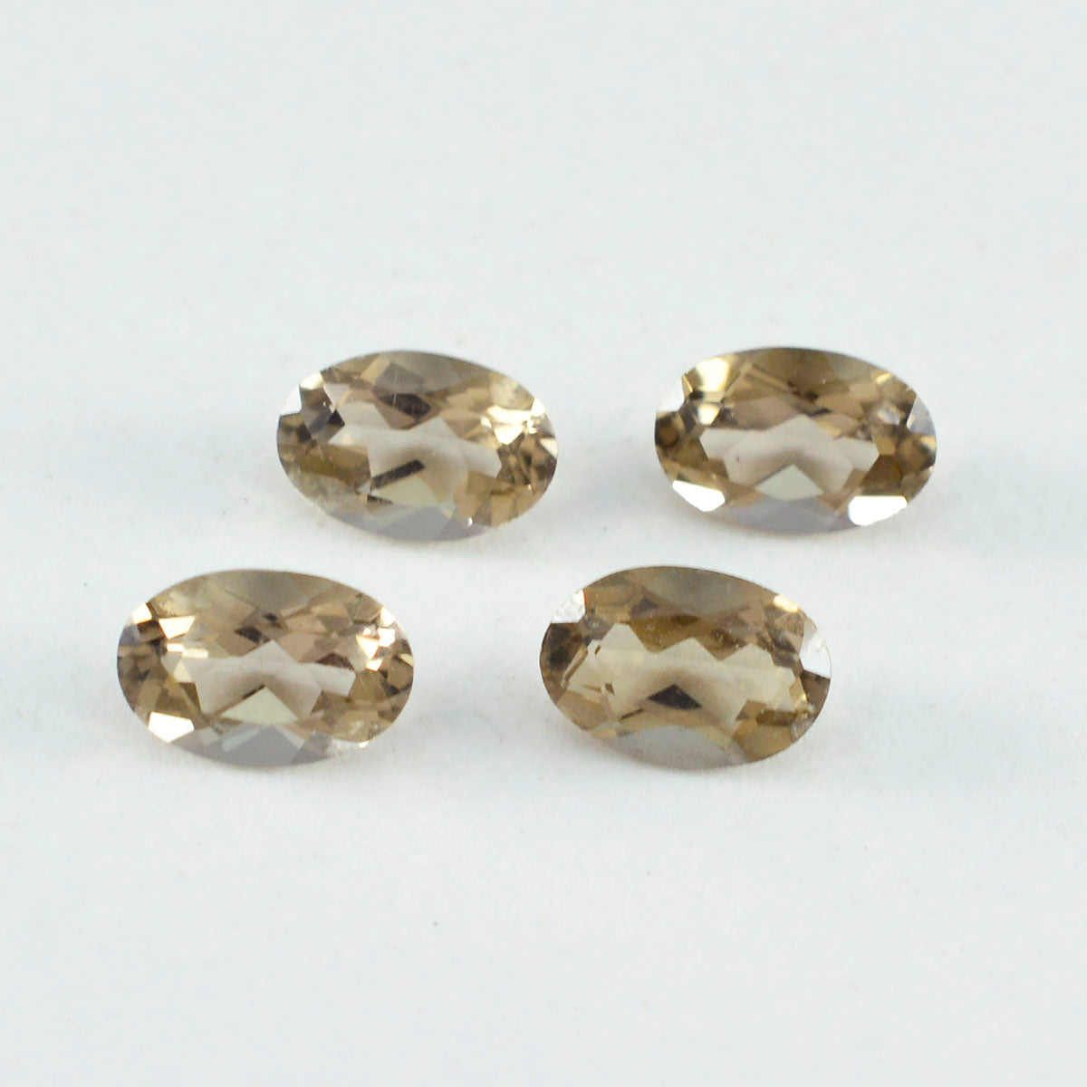 Smoky Quartz 10PC Tiny 4x6 MM Oval Faceted Brown Luster Semi Precious Loose Gems Immagine principale del prodotto