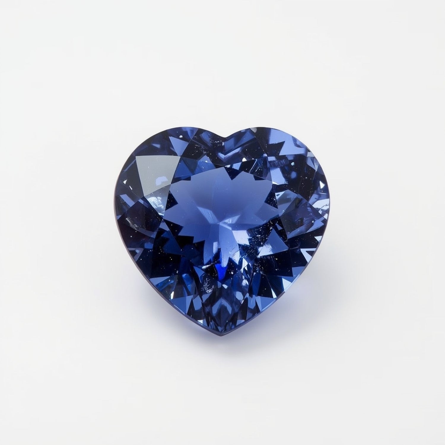 Tanzanite 1PC Tiny 5x5 MM Heart Faceted Blue Sparkling Semi Precious Loose Gemstone Image secondaire du produit