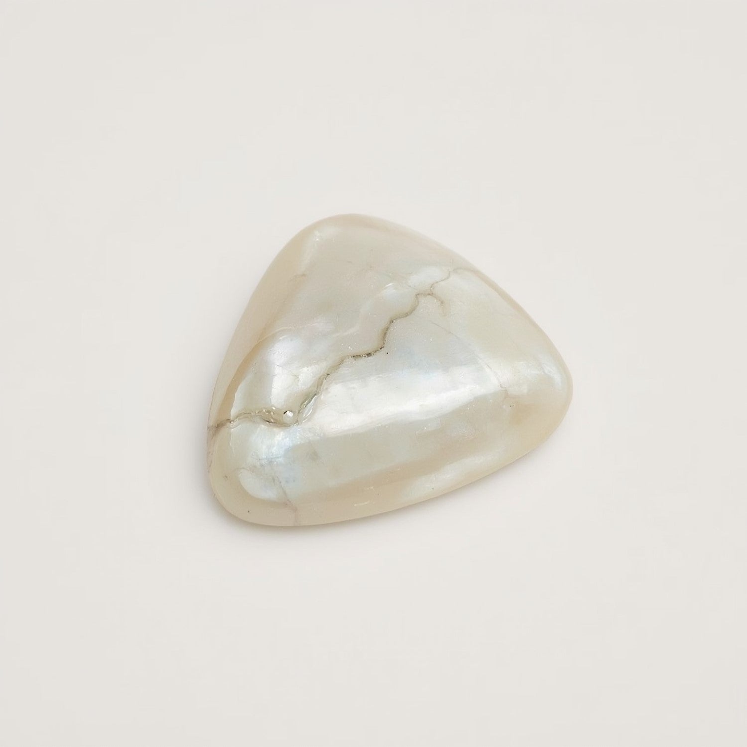 White Pearl  1PC Tiny 6x6 MM Triangle Cabochon White Fine Precious Semi Precious Gemstone Imagen secundaria del producto