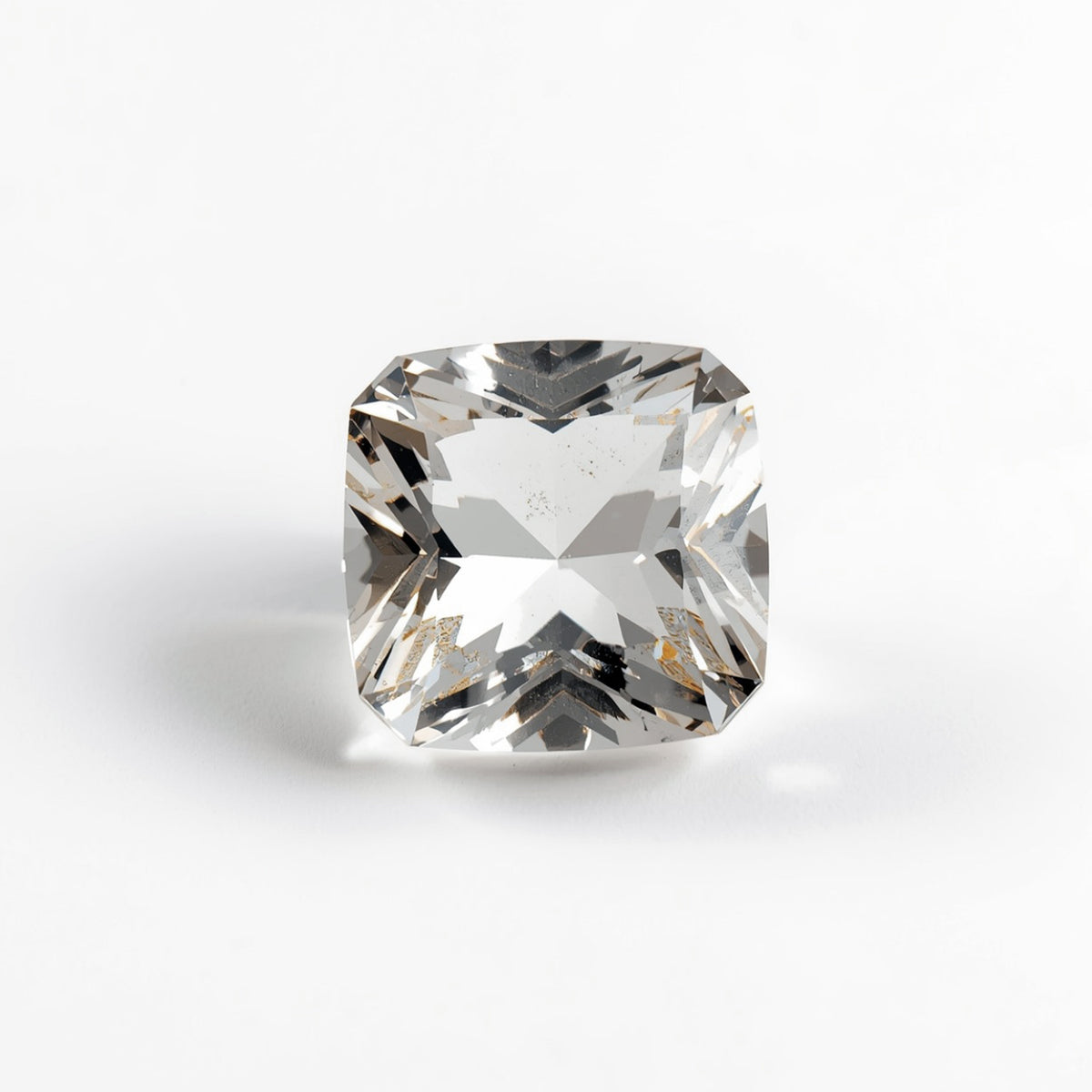 Weißer Topas, 1 Stück, groß, 10 x 10 mm, Kissen, facettiert, weiß glänzend, Halbedelsteine, lose Edelsteine