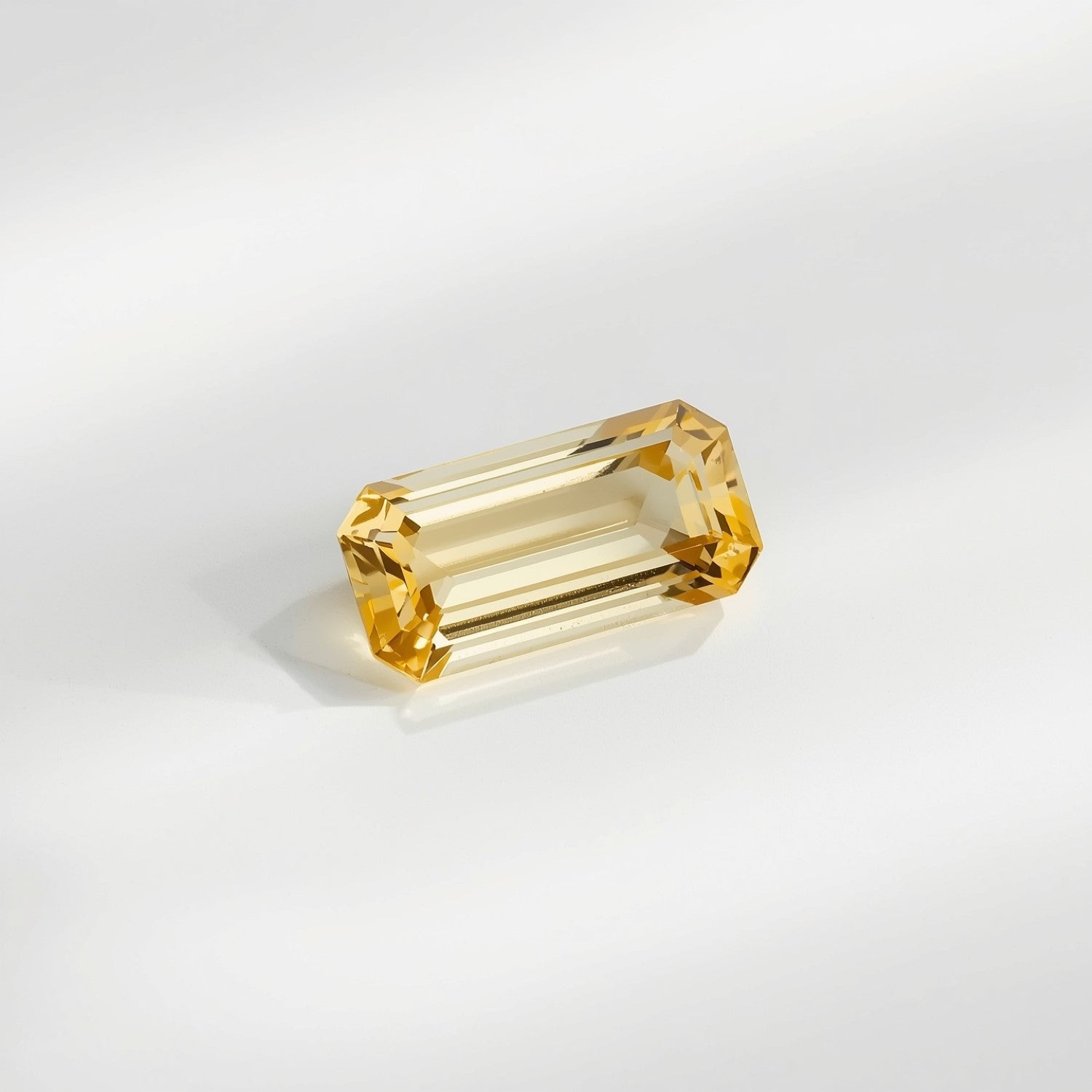 イエローサファイア 10個入り 小粒 2x4mm バゲットカット イエロー 輝く貴石 サブ画像