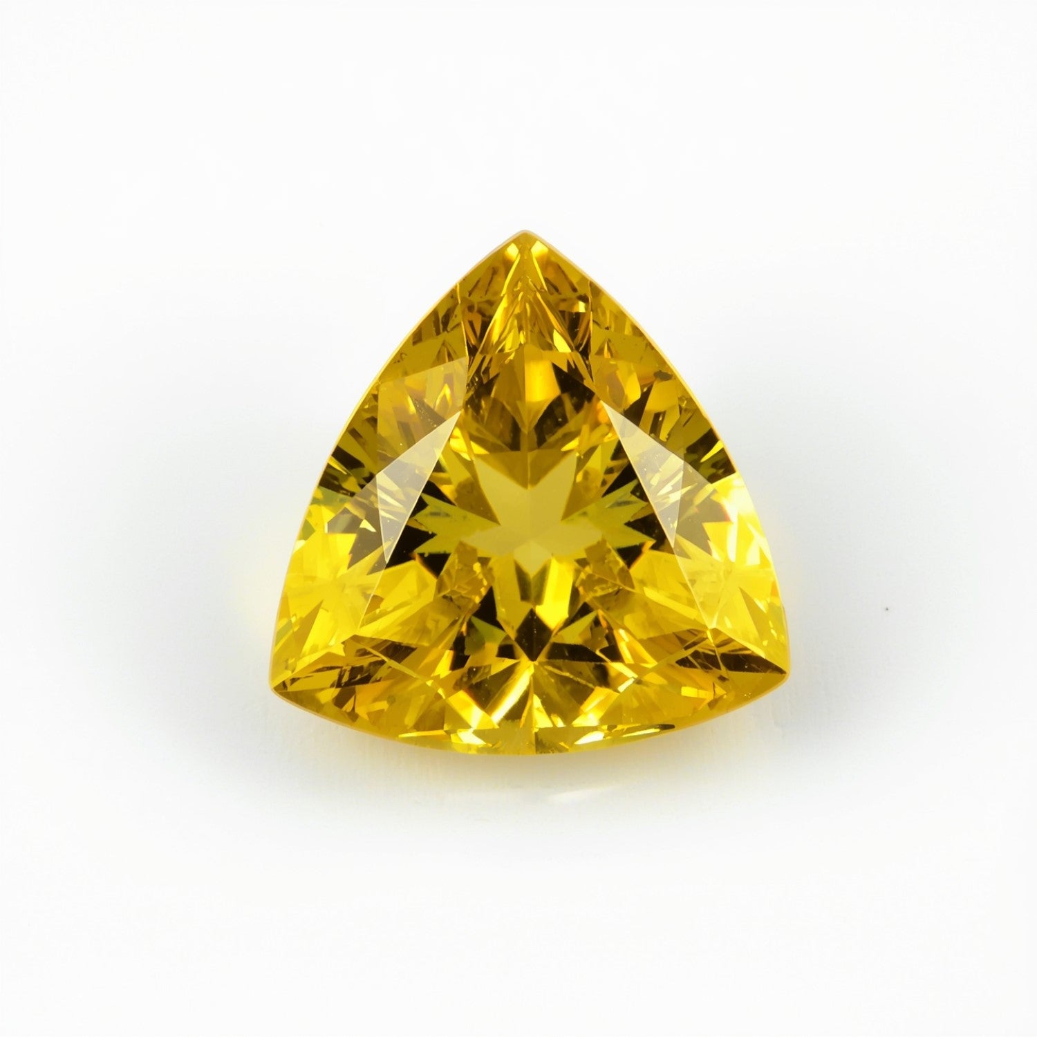 Yellow Sapphire 1PC Medium 9x9 MM Triangle Faceted Yellow Lustrous Precious Loose Gemstone Immagine principale del prodotto