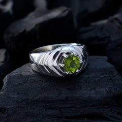 Chocolate-Box Gem Peridot 925 Sterling Silver Ring Engagement Gift
