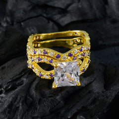 Encantador anillo de plata riyo con chapado en oro amarillo, piedra amatista, forma cuadrada, ajuste de punta, joyería hecha a mano, anillo de compromiso