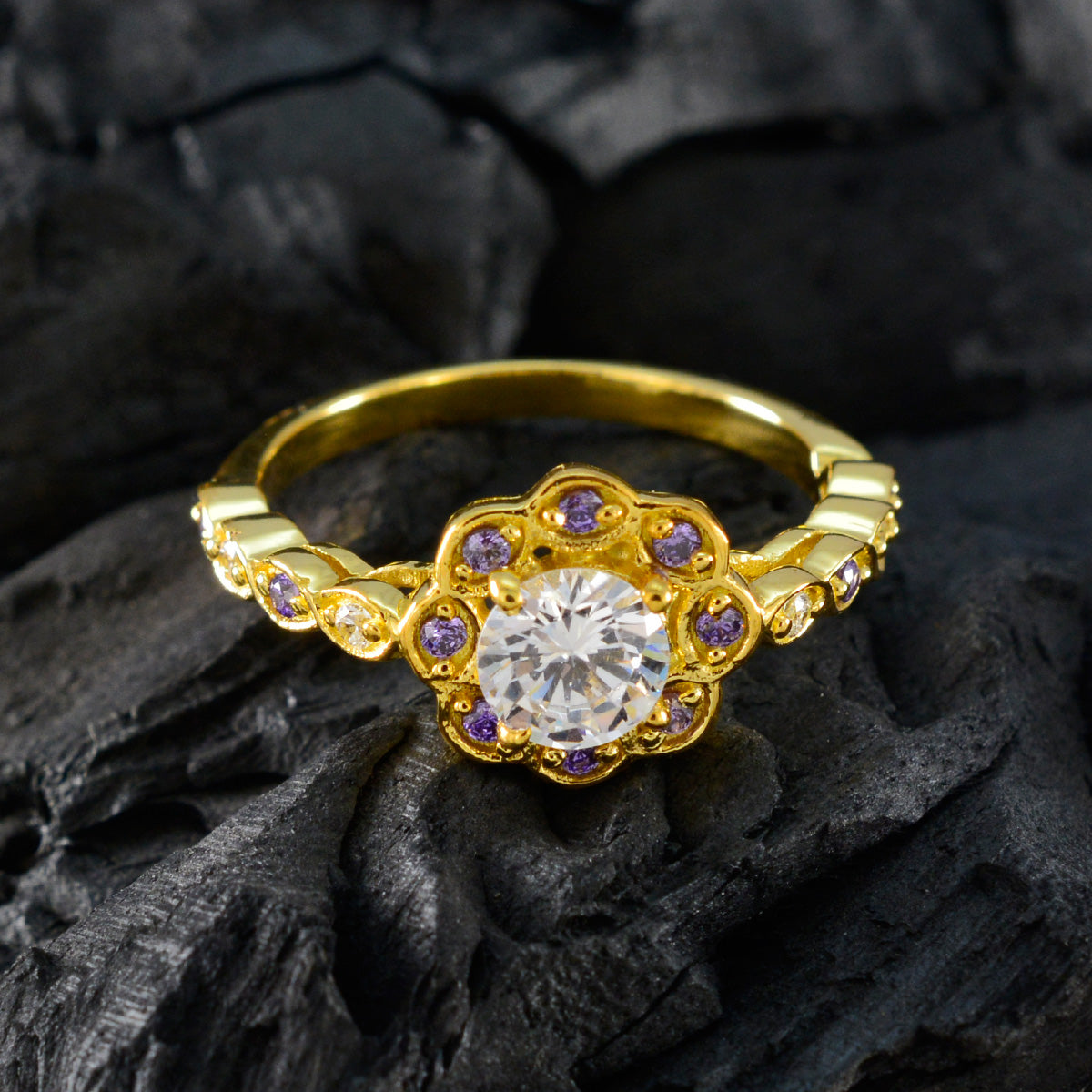 Riyo Aangepaste zilveren ring met geelgouden Amethiststeen Ronde vorm Prong Setting Designer Sieraden Moederdagring