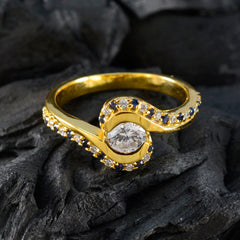リヨメーカーシルバーリングイエローゴールドメッキブルーサファイアczストーンラウンド形状ベゼルセッティングブライダルジュエリー結婚指輪