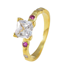 riyo fornisce anello in argento con placcatura in oro giallo, rubino, pietra cz, forma quadrata, montatura a punta, anello di fidanzamento con gioielli di moda