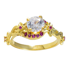 riyo bellissimo anello in argento con placcatura in oro giallo con rubino cz in pietra a forma rotonda con montatura a punta, fede nuziale con gioielli di moda