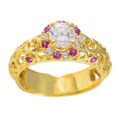 Anillo de plata completo riyo con anillo con engaste de punta de forma redonda de piedra de rubí cz chapado en oro amarillo