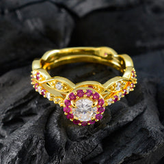 Riyo Bulk zilveren ring met geelgouden robijn CZ-steen ronde vorm Prong Setting Ring