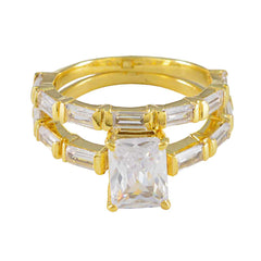 Riyo grootschalige zilveren ring met geelgouden witte CZ-steen achthoekige vorm Prong Setting Ring