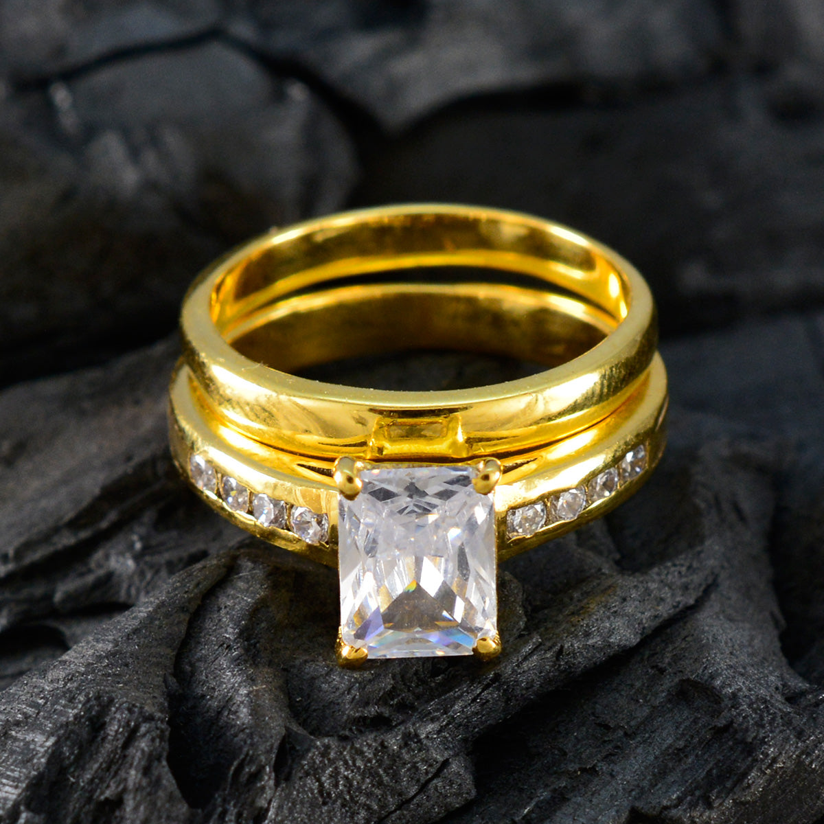 Серебряное кольцо riyo perfect с покрытием из желтого золота, кольцо с закрепкой зубца восьмиугольной формы из белого камня cz
