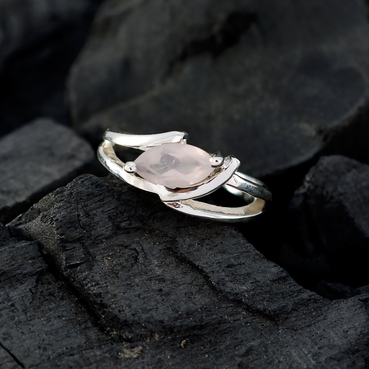 Riyo Enticing Stone Rose Quartz 925 Silver Ring Jewelry Channel
