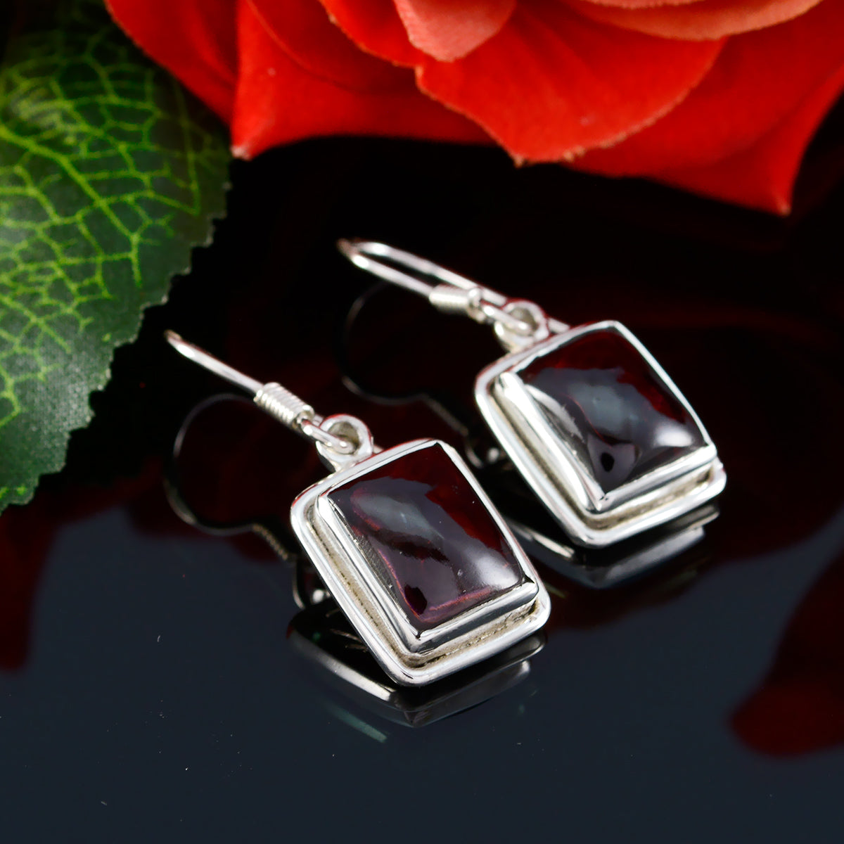 Riyo Genuine Gems Octogon Cabochon Red Garnet Silver Earring gift for good