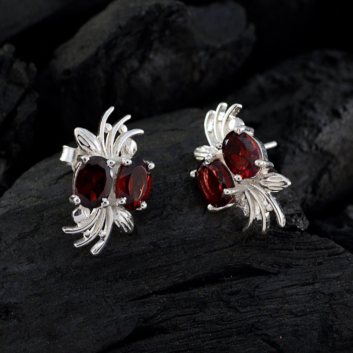 Riyo Genuine Gems oval Faceted Red Garnet Silver Earrings college graduation