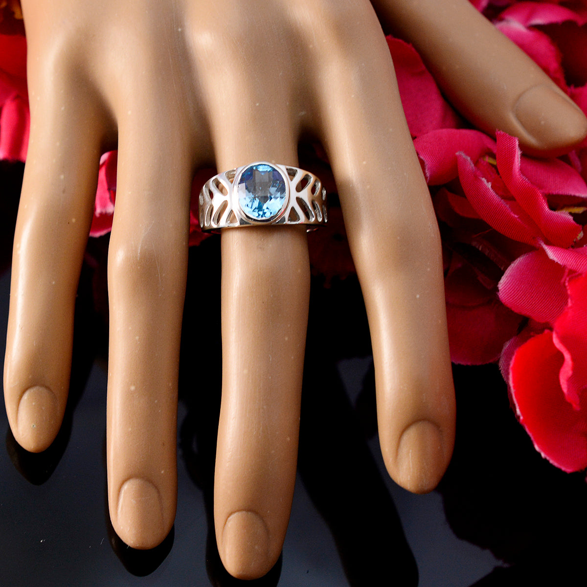 Riyo Presentable Gem Blue Topaz 925 Silver Rings Jewelry Polish