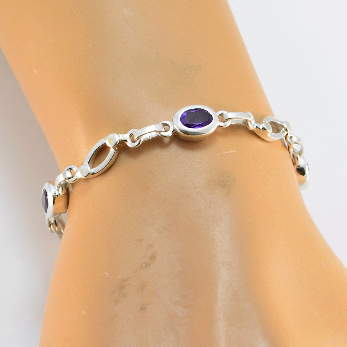 Riyo Real Gemstones Oval Faceted Purple Amethyst Silver Bracelet gift for independence