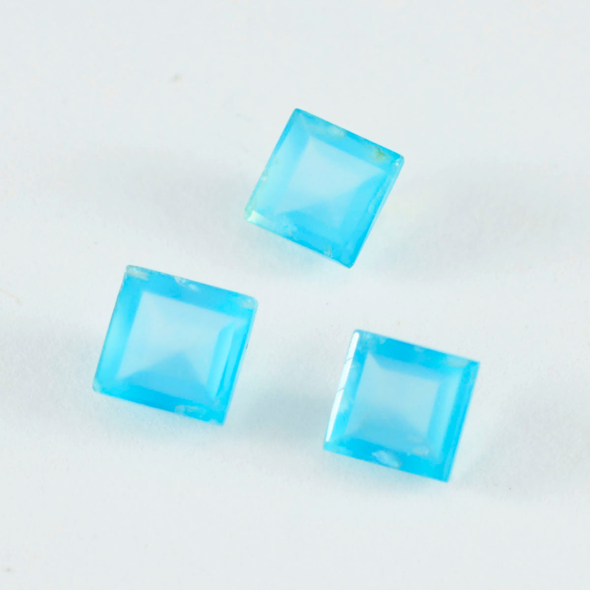 Riyogems 1PC Natural Blue Chalcedony Faceted 7x7 mm Square Shape A1 Quality Loose Gems