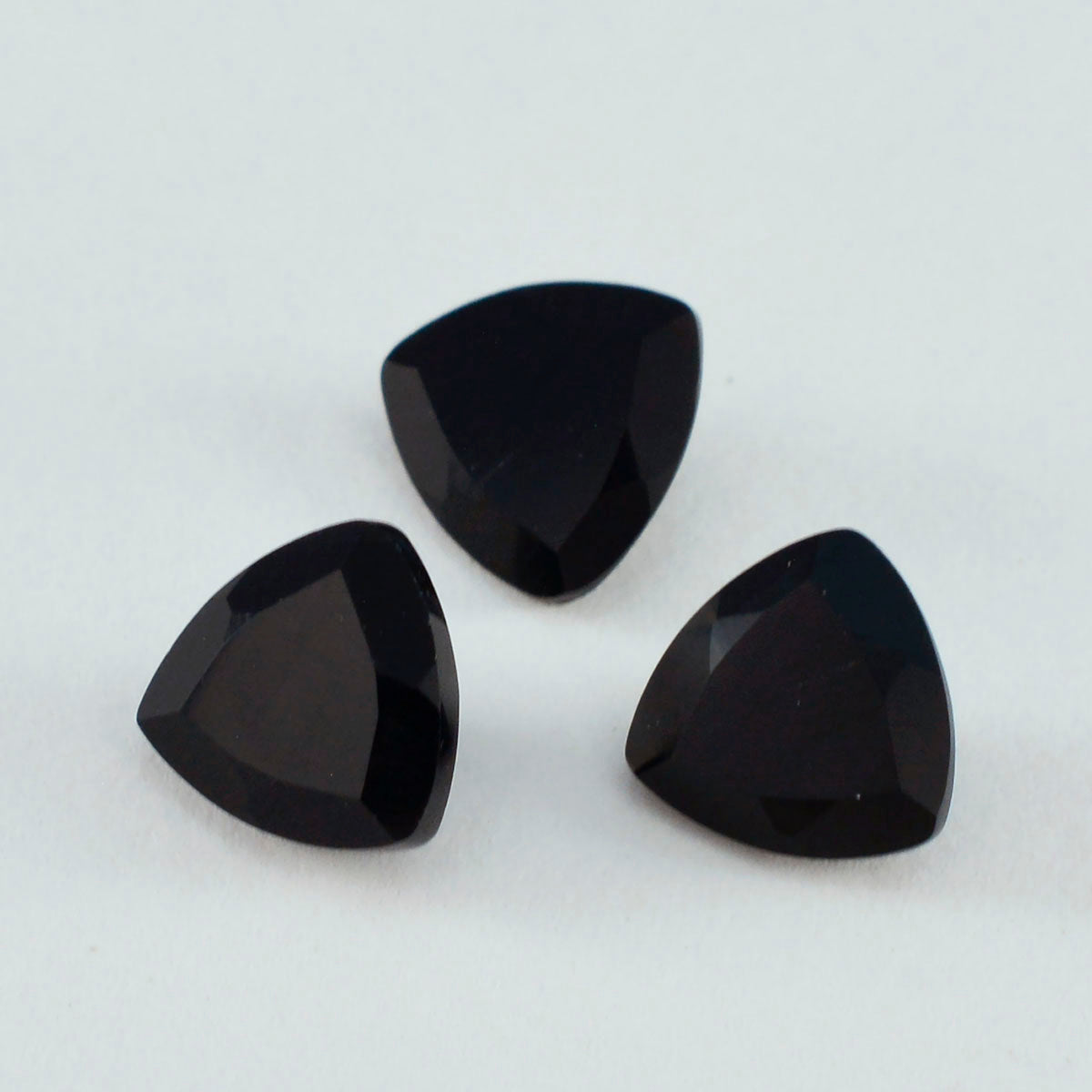 Riyogems 1PC Real Black Onyx Faceted 11x11 mm Trillion Shape pretty Quality Loose Stone