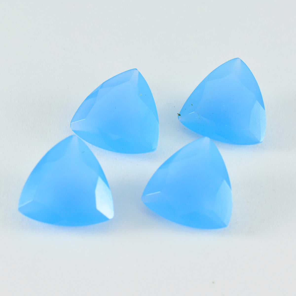 Riyogems 1PC Real Blue Chalcedony Faceted 11x11 mm Trillion Shape startling Quality Loose Gems