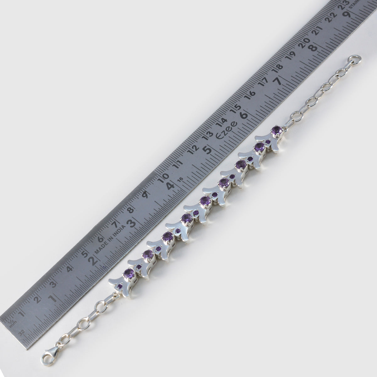 Riyo Edelstein-Armband aus 925er-Sterlingsilber für Mädchen, Amethyst-Armband, Krappenfassung, Armband mit Fischhaken-Gliederarmband, Größe L: 15,2–21,6 cm.