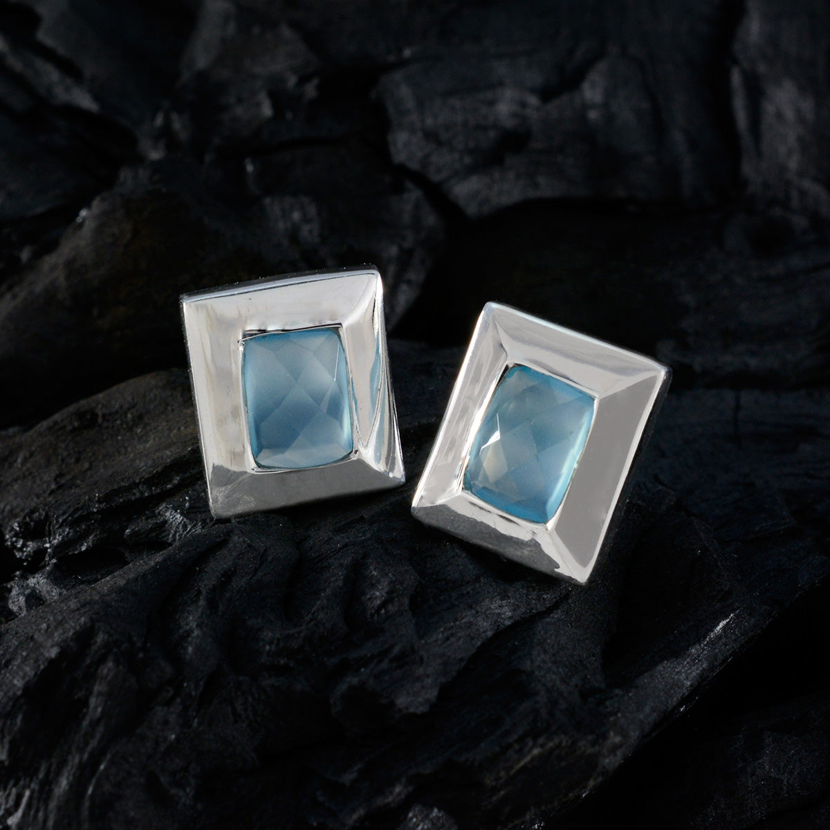 Riyo Tasty Sterling Silber Ohrring für Frau, blauer Chalcedon-Ohrring, Lünettenfassung, blauer Ohrring, Ohrstecker