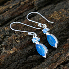 Riyo Foxy Sterling Silber Ohrring für Damen, blauer Chalcedon-Ohrring, Lünettenfassung, blauer Ohrring, baumelnder Ohrring