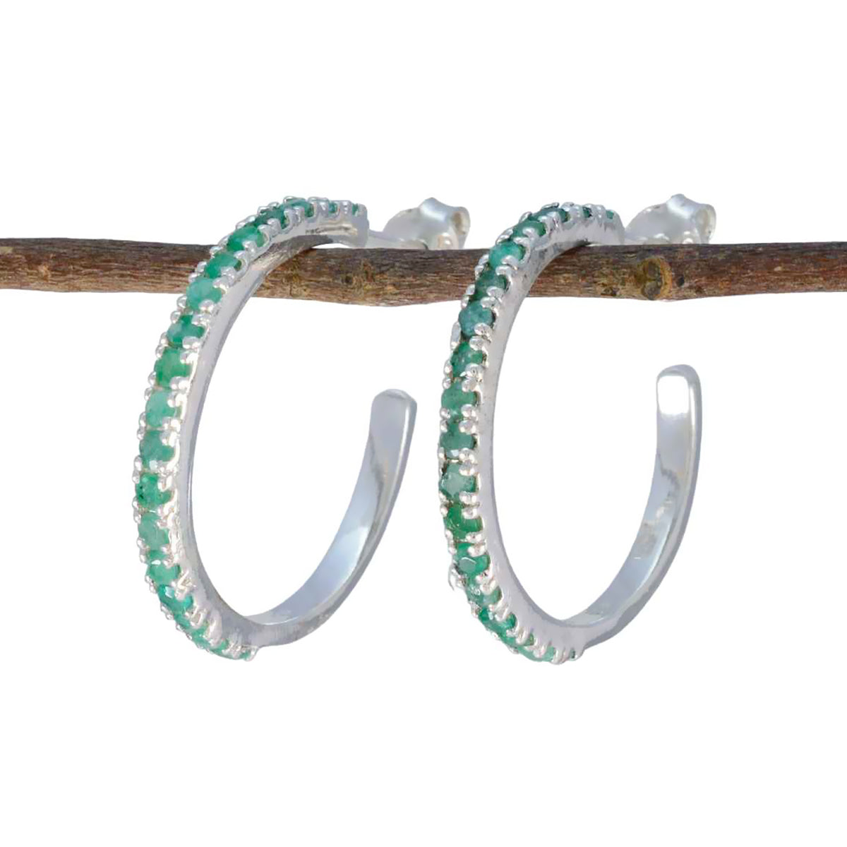 Riyo Verführerischer 925er Sterlingsilber-Ohrring für Schwester, indischer Smaragd-Ohrring, Lünettenfassung, grüner Ohrring-Ohrstecker