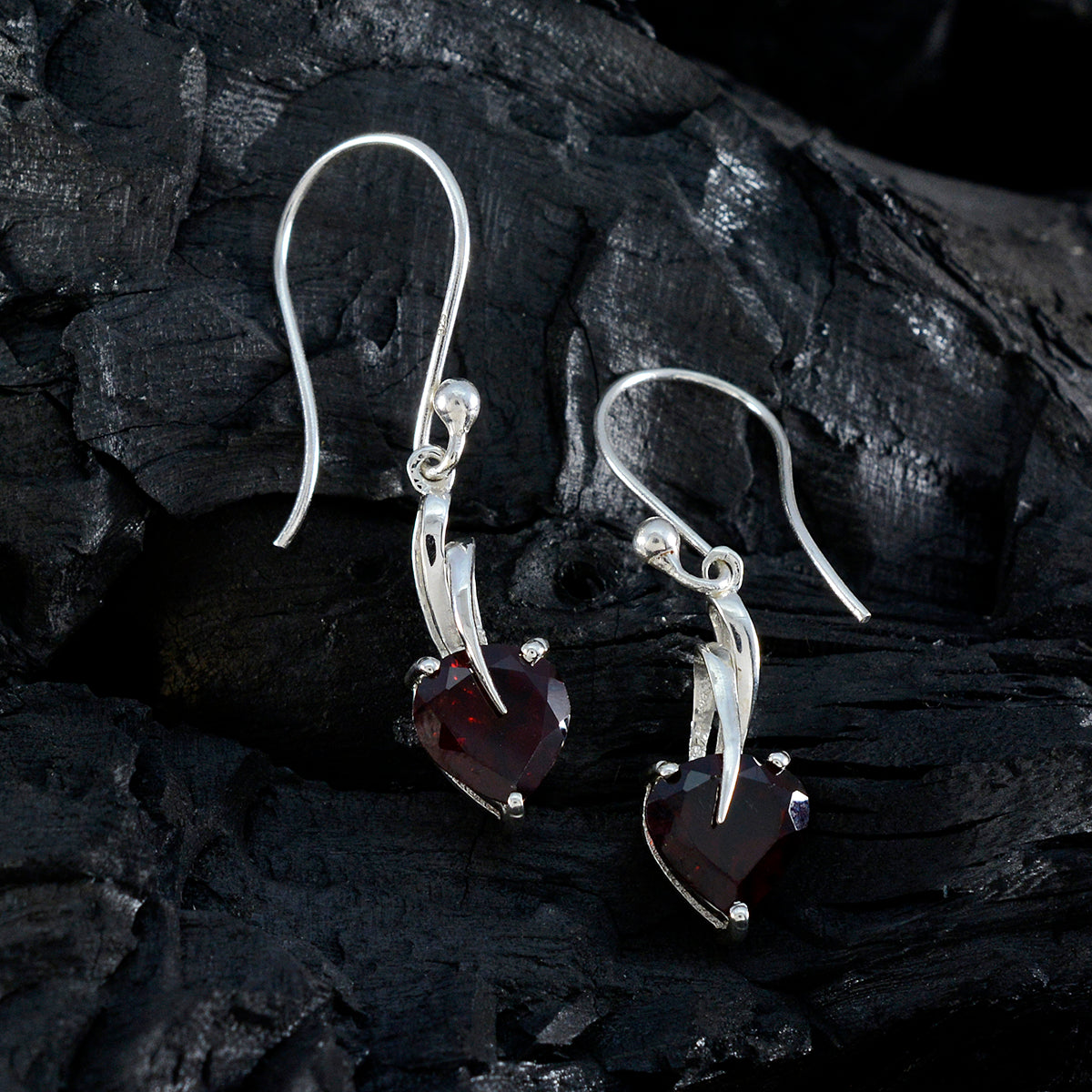 Riyo esthétique 925 boucle d'oreille en argent sterling pour femme boucle d'oreille grenat réglage de la boucle boucle d'oreille rouge boucle d'oreille pendante