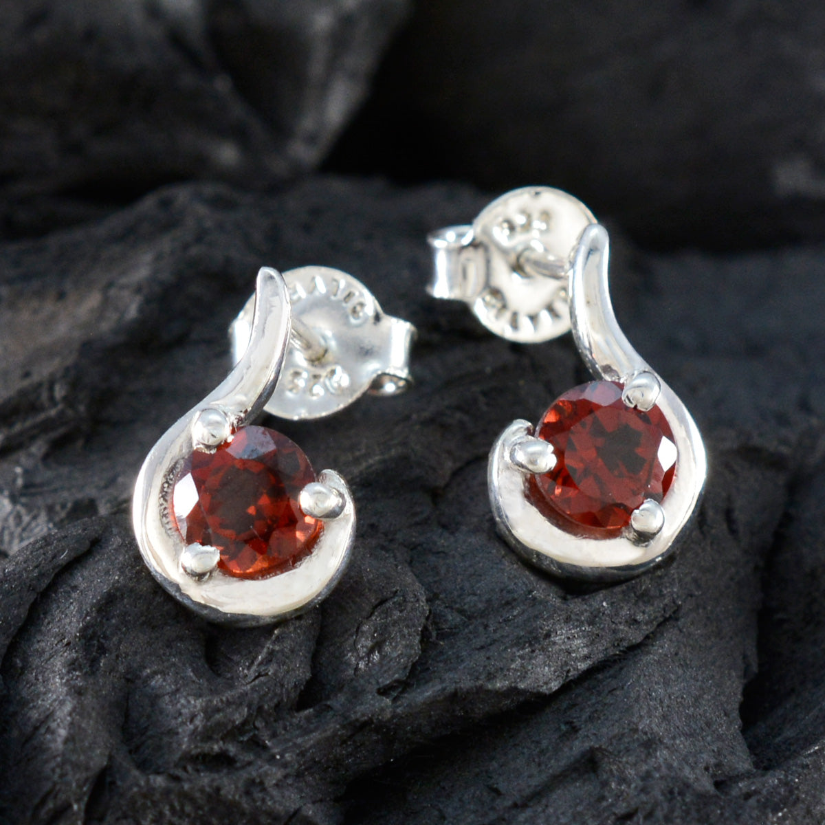 Riyo Delightful Sterling Silver Earring For Demoiselle Garnet Earring Bezel Setting Red Earring Stud Earring