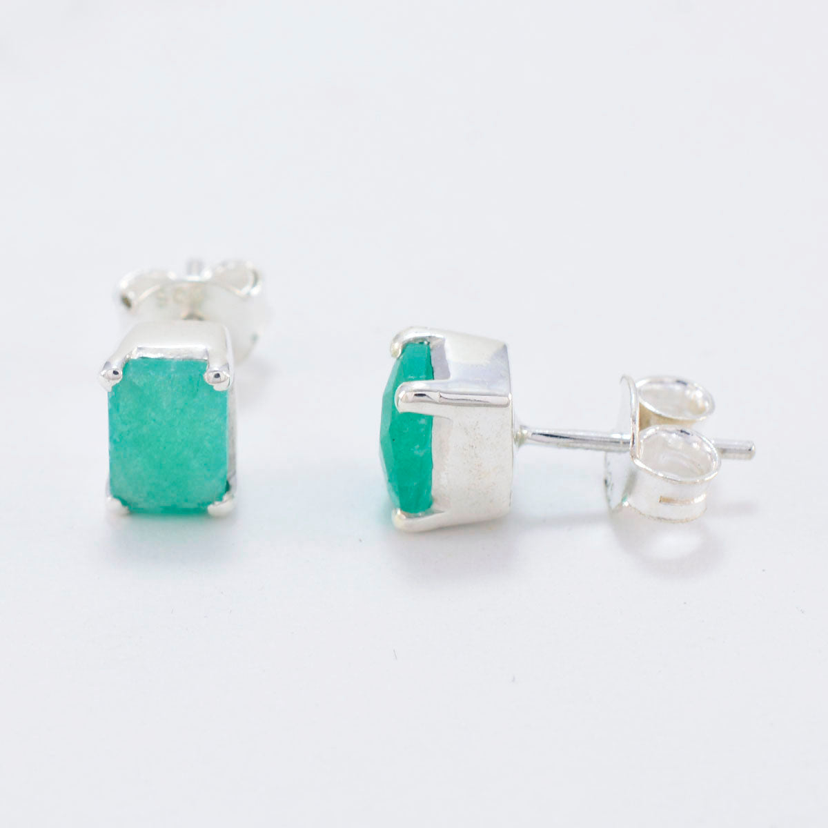 Riyo Gorgeous 925 Sterling Silver Earring For Women Indian Emerald Earring Bezel Setting Green Earring Stud Earring