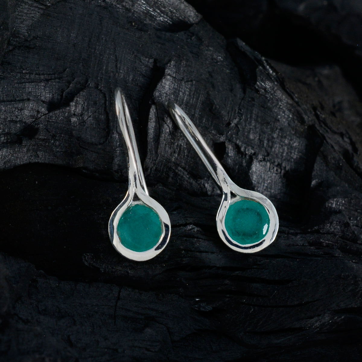 Riyo Zichtbare Sterling zilveren oorbel voor vrouw Indiase smaragdgroene oorbel Bezel Setting Groene oorbel Dangle Earring