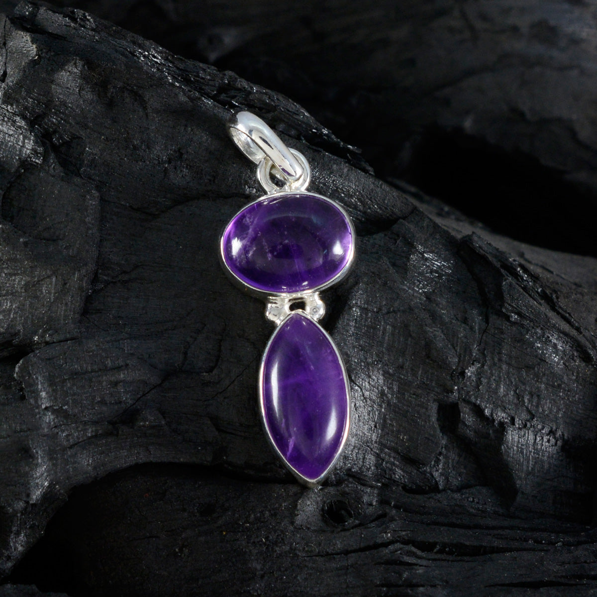Riyo Bewitching Gemstone Multi Cabochon Purple Amethyst 1095 Sterling Silver Pendant Gift For Teachers Day