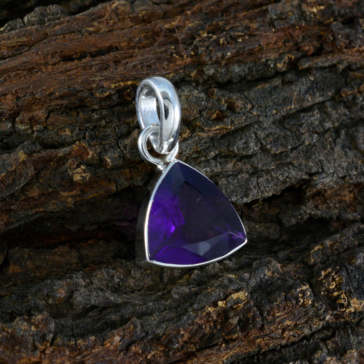 Кулон riyo с великолепными драгоценными камнями и триллионом граненых фиолетовых аметистов из цельного серебра в подарок на Страстную пятницу