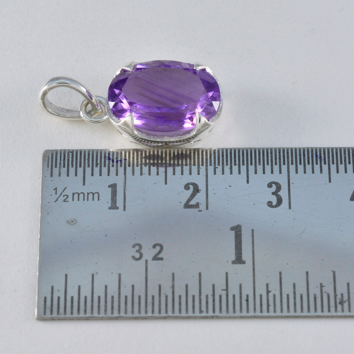 Riyo glamour pierre précieuse ovale à facettes améthyste violette pendentif en argent sterling 930 cadeau pour le vendredi saint