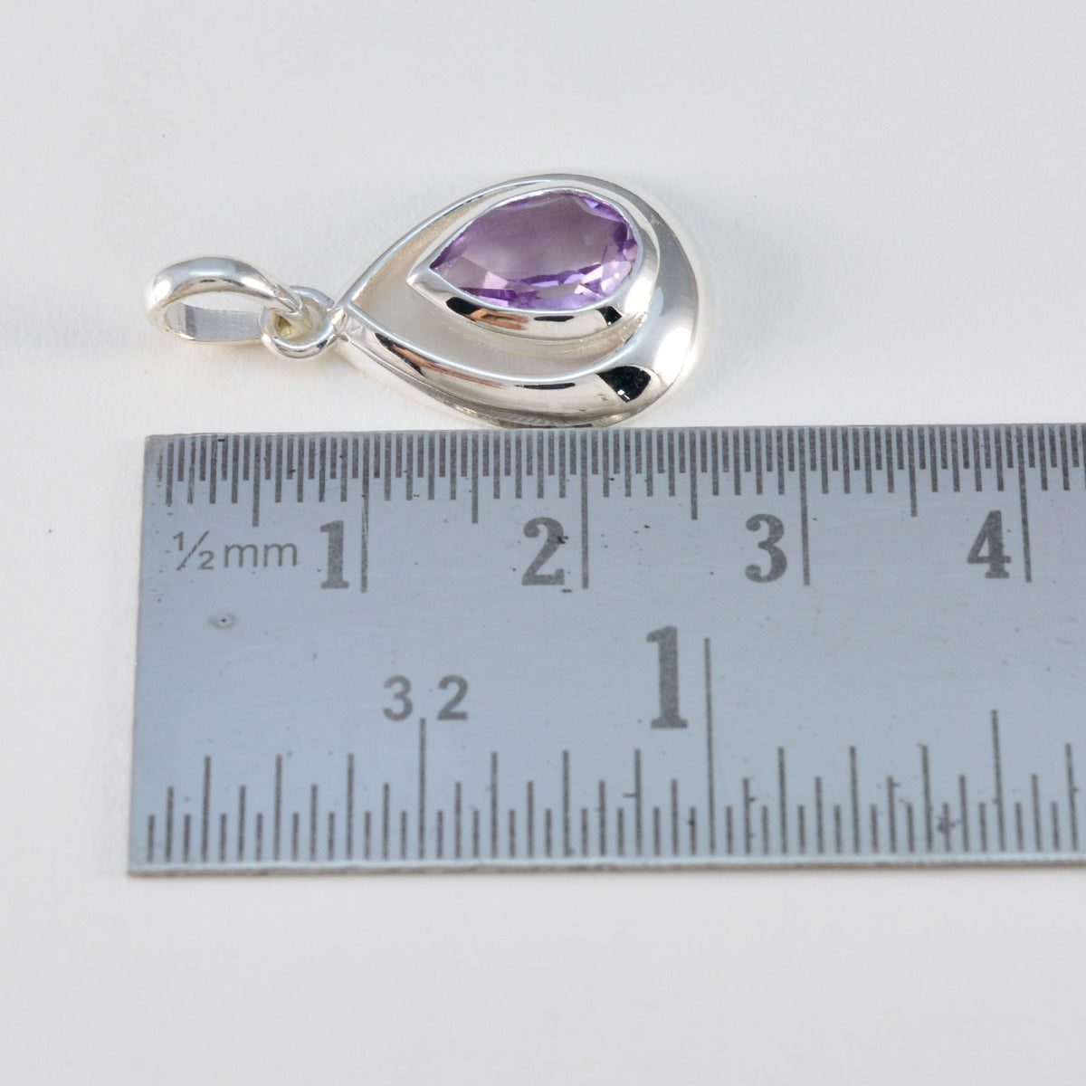 Riyo attraente ciondolo in argento con gemme di pera sfaccettata, ametista viola, regalo per il giorno di Santo Stefano