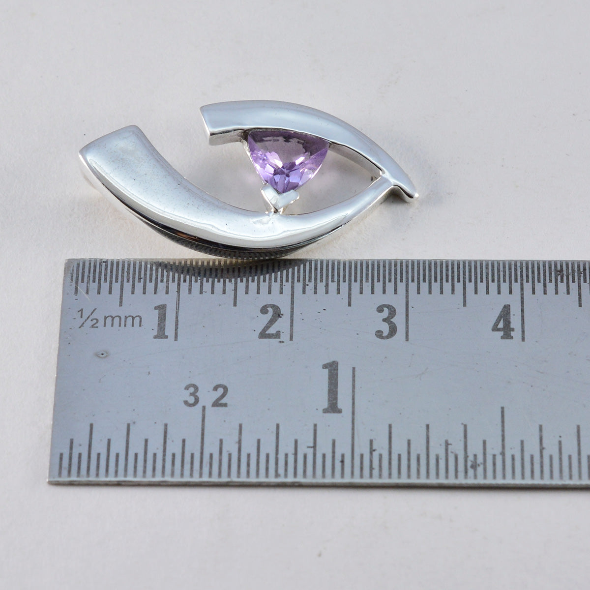 Riyo Irresistible Gems Trillion Faceted Purple Amethyst Solid Silver Pendant Gift For Easter Sunday